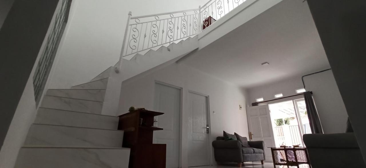 Jk House Bandung Villa Luaran gambar